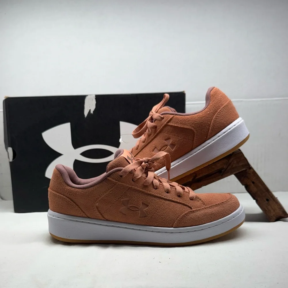 Under Armour Official Suede Women’s Sneakers Size 8.5 Pink/Rose 3028636-600 New